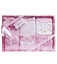 WonderKids 13 Piece Baby Gift Set Pink