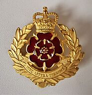 Duke of Lancs Cap Badge