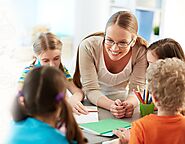 What are the Benefits of Having Mentors in Montessori Education?