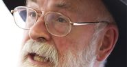 Author Terry Pratchett has died and left us with some moving final tweets