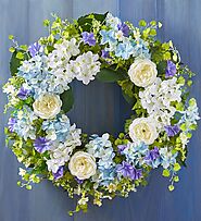 Beautiful Spring Wreaths for The Front Door