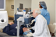 LASIK eye surgeon in Passaic, New Jersey