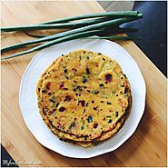 Green Spring Onion Dhebra | Green Spring Onion Savory Indian Flat Bread | Hari Pyaz ke Theple