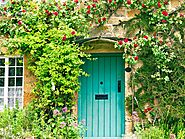 How to Create a Dreamy English Cottage Garden