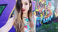 cynthiabonneau_xoSelfie with graffiti💜✌ #preview #photoshoot #graffiti #makeup#hair #outdoor #fashion #selfie#weekend...