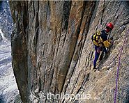 Rock climbing in Manali