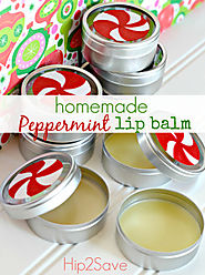 Homemade Peppermint Lip Balm (Holiday Gift Idea)