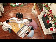 Angels We Have Heard on High (Christmas w/ 32 fingers and 8 thumbs) - ThePianoGuys