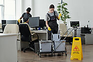 THE BENEFITS OF PROFESSIONAL OFFICE CLEANING SERVICES