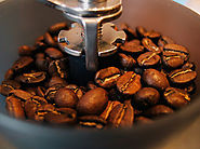 The Benefits Of A Coffee Bean Hand Grinder