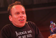 Warwick Davis On Doctor Who And Star Wars Sequels | SFX