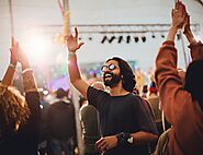 The Future of Travel Entertainment: Immersive Experiences and Digital Innovations