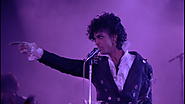 Watch A Rare Video Of Prince Debuting A Longer Version Of ‘Purple Rain’ In 1983