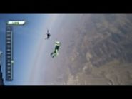 Luke Aikins successfully jumped from 25000 ft