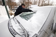 Keeping Your Windshield Free of Snow and Ice