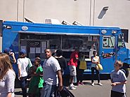 Food Trucks: Making The Difference With Healthy Menu Items And Great Customer Service