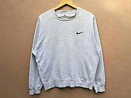 Sale!! Vintage Nike Swoosh Sweatshirt !! Size L