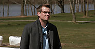 John Green on reaching young adults and dealing with mental illness - 60 Minutes - CBS News
