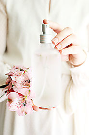 Make a Fresh Flower Petal Perfume for Mother's Day | Hello Glow