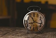 Overwhelmed and Short on Time? Here’s 4 Ways to Avoid Time-Scarcity Mindset - Foundr