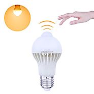 Motion Sensor LED Light Bulb,5W 450Lm E26 110V,Automatic Infrared Sensory Motion Detector/Activated Night Light for I...