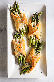Asparagus, Pancetta and Puff Pastry Bundles