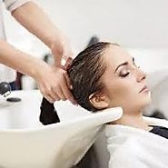 Beautician at Home- Things to Consider when Picking one