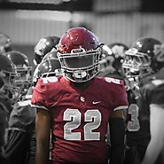 Germaine Flentroy 6-0 190 WLB Central Catholic