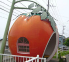 Fruit-shaped bus shelters make public transit more delicious | Grist