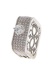 Website at https://www.anuradhaartjewellery.com/product/finger-rings/7