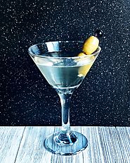 How to Make a Dirty Martini