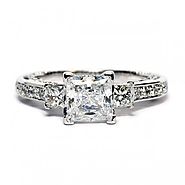 Shop Antique Designs of Bridal Diamond Engagement Rings in Columbus, MS