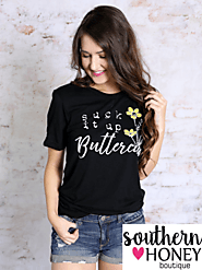 Express Yourself With a Trendy Graphic Tees