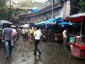 Avoid food from the street vendors