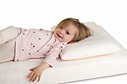 What is the Best Pillow for Toddlers? - Piles of Pillows