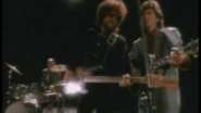 Tom Petty And The Heartbreakers - I Won't Back Down - YouTube