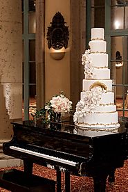 Roobina's Cake - Custom Wedding and Quinceanera Cakes | Desserts