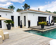 La maison contemporaine : plan, toit plat, design, matériaux