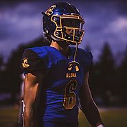 Regan Wilson 5-10 175 WR Aloha (OR)