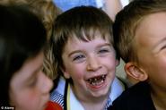 500 children suffering from tooth decay are hospitalised every WEEK