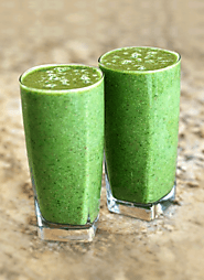 Naturally Detox Green Smoothie Recipe | Super Healthy Green Smoothie