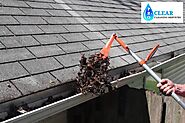 Three Reasons to Hire Professionals for Gutter Cleaning