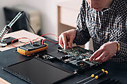Broken laptop screen? Get it repaired by Cell Phone Zone experts!