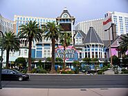 Casino Royale Hotel & Casino - Wikipedia