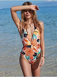 Flaunt your Body by Wearing Perfect One-Piece Swimsuit - The World of Fashions