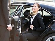 Professional Corporate limo in Boston