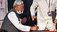 Bihar Cabinet Update : Nitish distributes portfolios among his cabinet colleagues