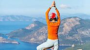 Amazing top 10 yoga retreats in Rishikesh, India that will change your life.