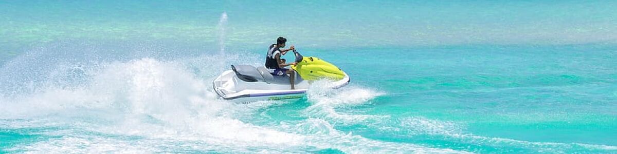Listly five water sports to enjoy in the maldives feel at one with the arabian waters headline