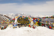 Hiking the Annapurna Circuit | Best Long Distance Trek in the World | Trekking in Nepal